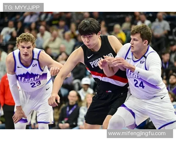 2017年NBA季后赛开拓者与勇士的激烈对决回顾与分析